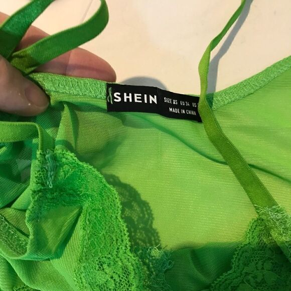 SHEIN green mesh crop cami top 💚 - Picture 3 of 4